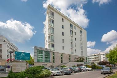 Apartments Warsaw Wilanowska by Renters