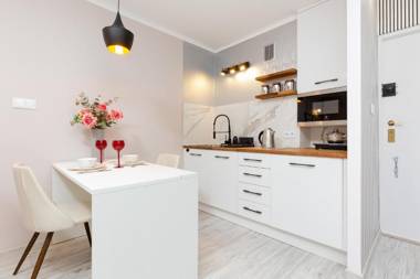 Apartments Warsaw Center by Renters