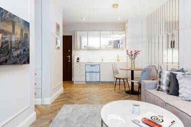 Mennica Residence Apartments by Renters Prestige