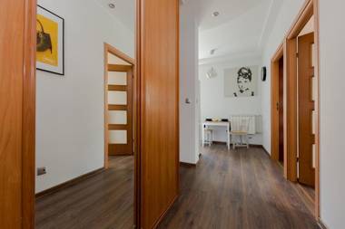 ShortStayPoland Staszica (B76)