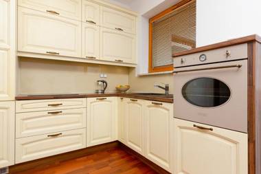 Apartments Warsaw Polkowska by Renters