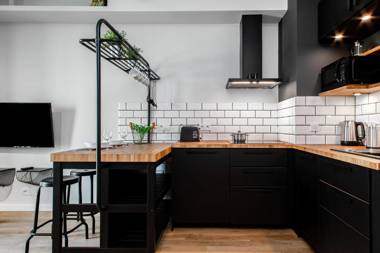 Browary Warszawskie - Krochmalna 58 by Renters