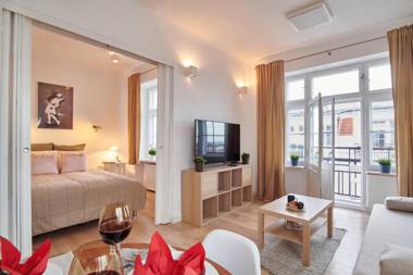 Apartments Górskiego Warsaw by Renters