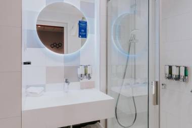 Hampton By Hilton Warsaw Reduta