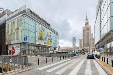 Studio City Center Złota Street by Renters