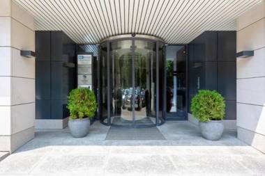 Modern apartment with pool