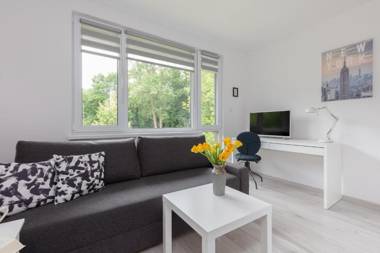 Sunny Studio Batorego Warsaw by Renters