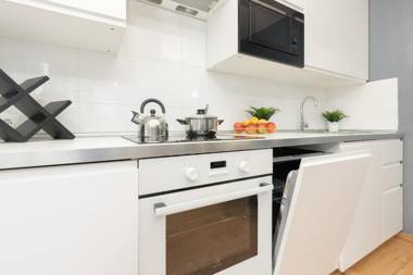 Warszawa Wawrzyszewska Apartment by Renters