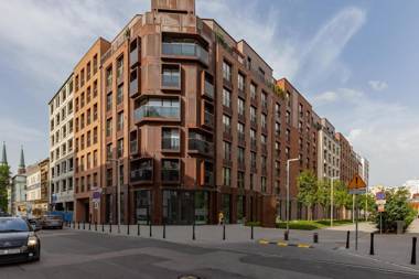 Warsaw Apartment Sierakowskiego by Renters