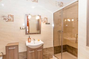 Gościniec Pięciu Stawów