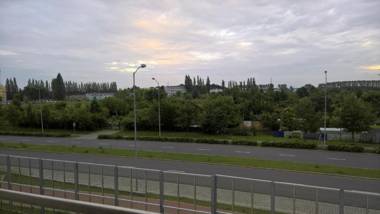 Top Oder Apartments- private parking