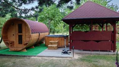 ENKLAWA NAD KWISĄ [APARTAMENT 2]