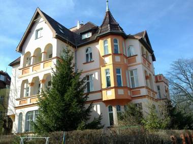 Park Apartment (Parkowy) Happy Hours