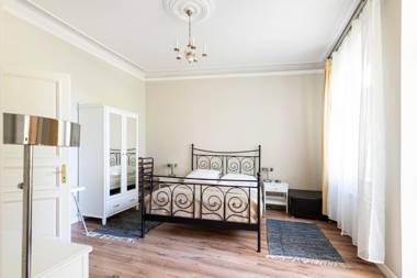 Park Apartment (Parkowy) Happy Hours