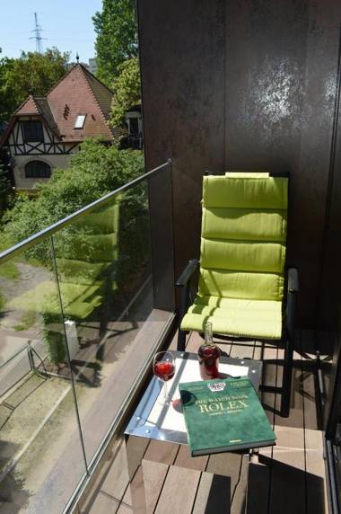 Dream - Victoria Residence by OneApartments