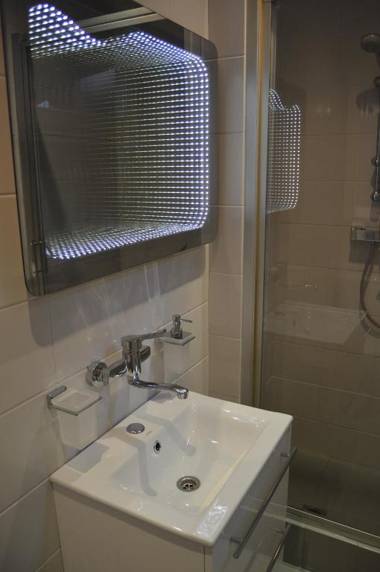 Happy Hours Apartment