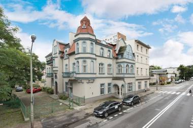 Lion Apartments - Hampton Deluxe