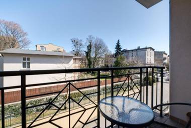 3 City Apartments - Patio Mare