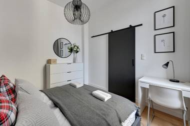 Grand Apartments - Two bedroom 6 person city center apartment