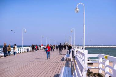 Blue Mandarin Apartments III Haffnera