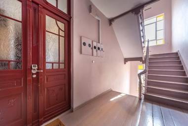 Blue Mandarin Apartments III Haffnera