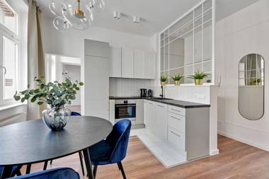 Lion Apartments - Capri Deluxe