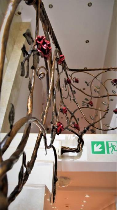 Willa Różana - Apartamenty i Pokoje Gościnne