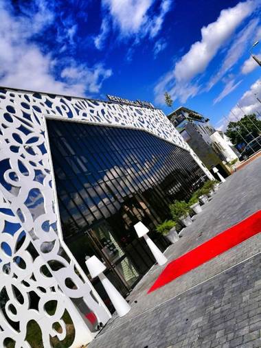 Hotel Ramka & Restaurant & Wine Bar