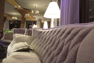 Hotel Ramka & Restaurant & Wine Bar