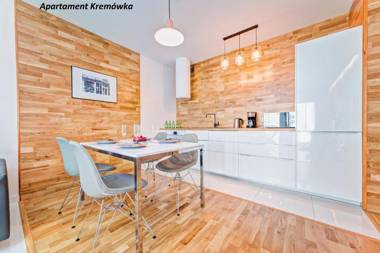 Apartamenty Homely Place 9 - Parking.