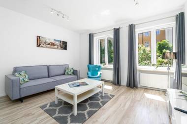 Central Apartments Poznań Wozna by Renters