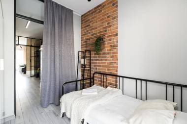 Poznań Sowia Apartment with Balcony by Renters