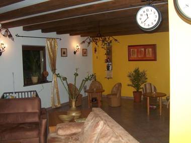 Large luxury house with sauna and Jacuzzi in the Giant Mountains near ski area