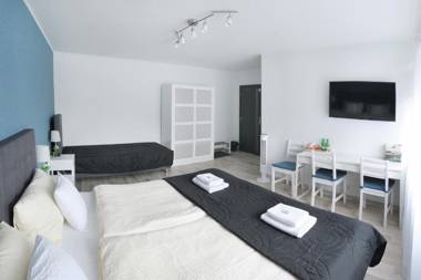 7th Room Guest House