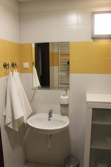 Apartament nad jeziorem Sukiel z własną plażą