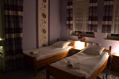 Hotelik - Modlin Airport