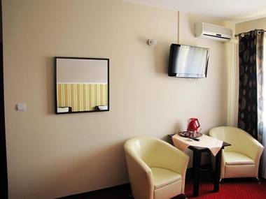 Pokoje Gościnne Anna Airport Modlin