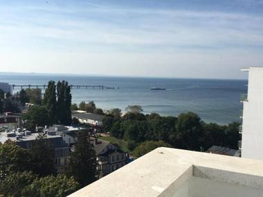 Wolin-Travel Apartamenty Statek z widokiem na morze