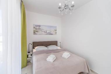 Rent like home - Flamingo 41