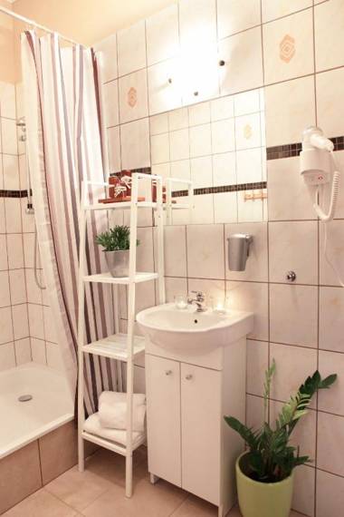 BedRooms Piotrkowska 64