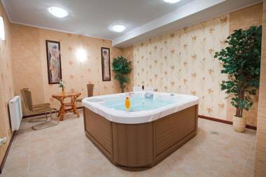 Hotel - Dworek Tryumf