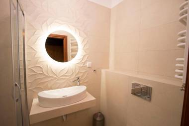 Rainbow Apartments 2