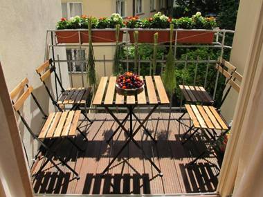 Style4rent Sunny Old Town Apartments