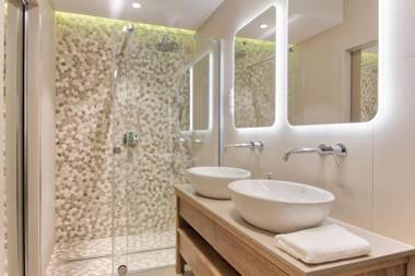 Tyzenhauz Apartments Superior