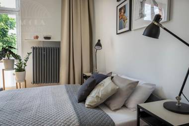 Cozy Old Town Apartments