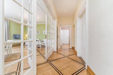 Apartamenty w Pałacu Pod Baranami