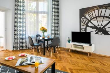 Old Town Residence Bis