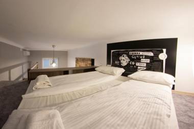 Yourplace M57 Apartments