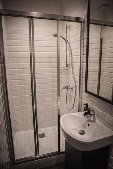 Angel House Apartments