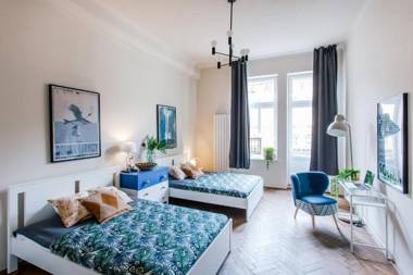 Friendhouse Apartments Starovislna